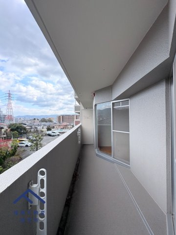 ロワールマンション空港南のバルコニー