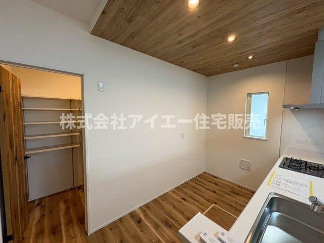 ♪♪宜野湾市大山4丁目-2号棟（全2棟）の玄関|ゆったりとした玄関です