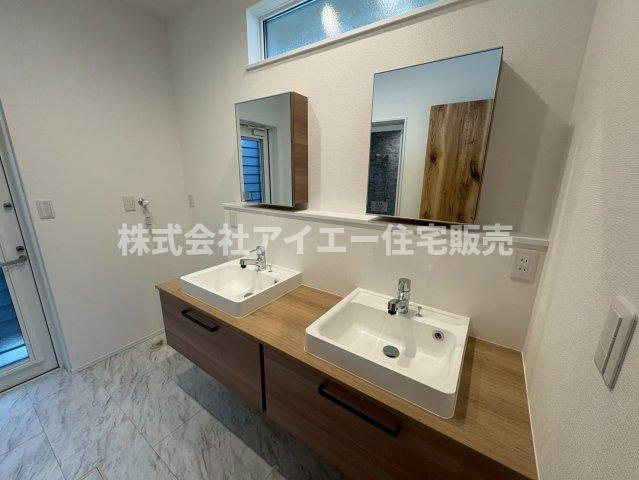 ♪♪宜野湾市大山4丁目-2号棟（全2棟）の独立洗面台|独立洗面台、朝の身支度には欠かせません