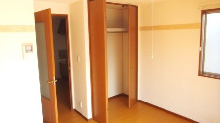 シェリエールＢの収納|クローゼットもあります。