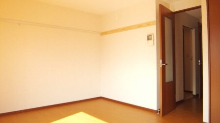 シェリエールＢの内装|エアコン付きです。