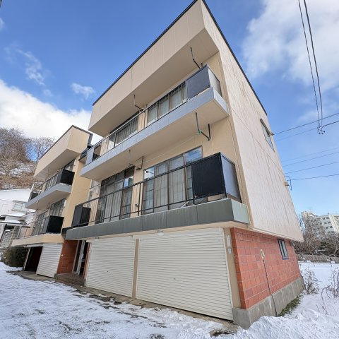 マンションしんうら