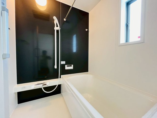 ❤❤うるま市天願第３－１号棟（全４棟）の浴室|お風呂です