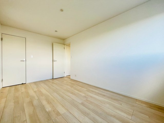 ❤❤うるま市天願第３－１号棟（全４棟）の洋室|使い勝手のいい洋室です