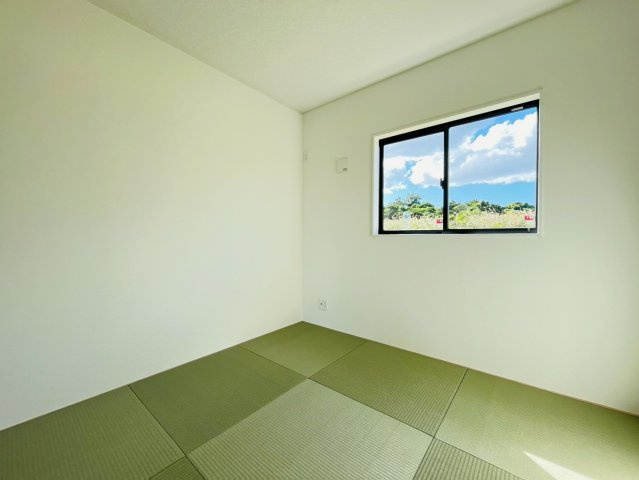 ❤❤うるま市天願第３－2号棟（全４棟）の和室
