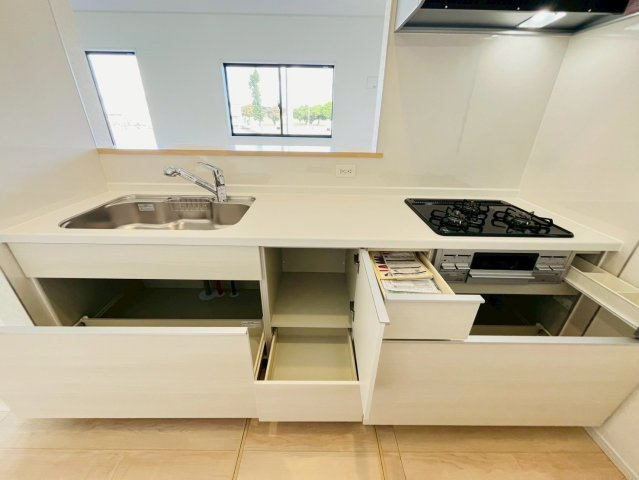 ❤❤うるま市天願第３－2号棟（全４棟）のキッチン