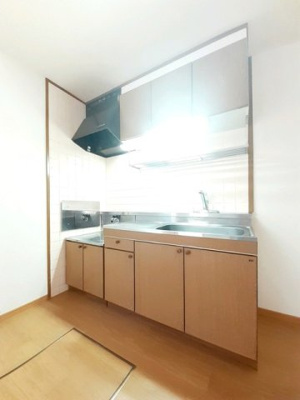 【キッチン】 | ハイツプレアリー | 使いやすいキッチンです