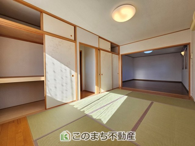 KEM下野市医大前四丁目1期　中古戸建の和室|2階の広々とした和室のお部屋♪
