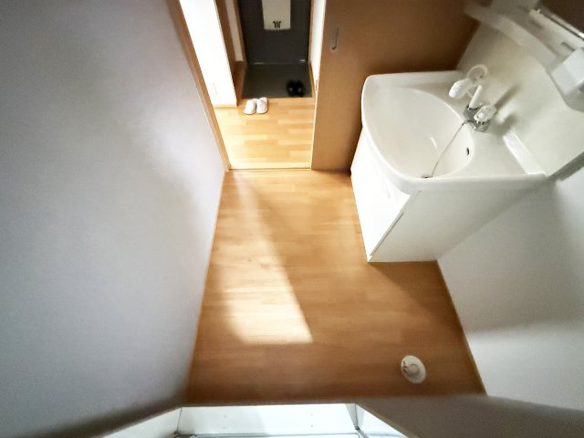 サンハイム B棟の洗面所