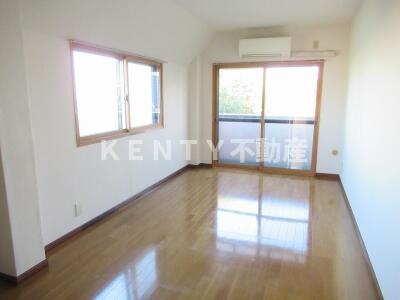 【居間・リビング】 | 佃ビル | おしゃれなリビングです