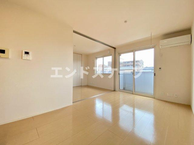 フェリーチェの居間・リビング|高崎、前橋エリアのお部屋探しはエンドスケープまで！お客様の理想お聞かせ下さい♪