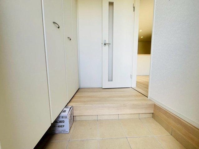 ❤❤うるま市天願第３－4号棟（全４棟）の玄関