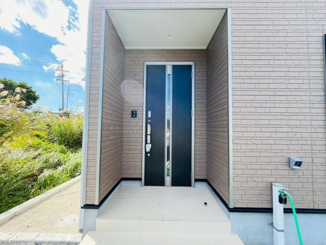 ❤❤うるま市天願第３－4号棟（全４棟）の玄関