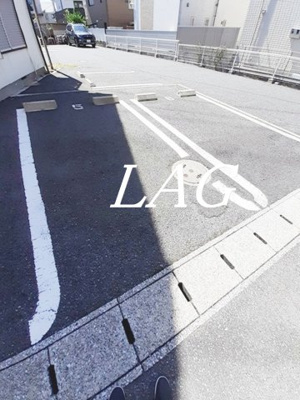 【駐車場】 | ベルアンジュ花園 | 駐車場です。