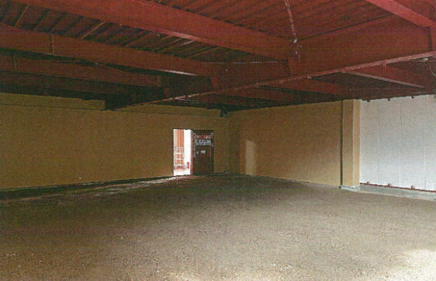 近江八幡市鷹飼町の店舗事務所の内装