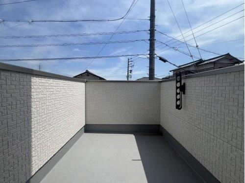 半田市上池町1丁目　全2棟のバルコニー|南向きバルコニー♪