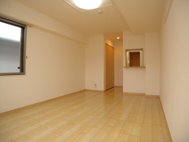 さくら弐番館の洋室