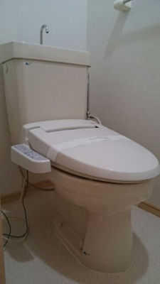 【トイレ】 | ドミール・ジョリー | シンプルで使いやすいトイレです