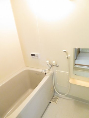 【浴室】 | ソール・オリエンス | お風呂で日々の疲れを落としましょう