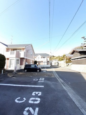 【駐車場】 | セレッソハイツＢ | 駐車場があるので、車を買う予定の方も安心です