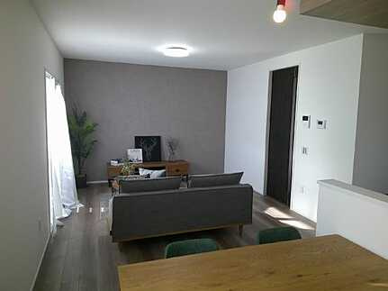 安芸区中野２丁目の居間・リビング