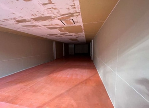 アバハイム西村　店舗の内装