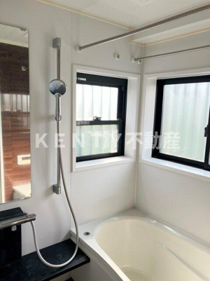 【浴室】 | 鵜の木戸建 | ゆったり過ごせるお風呂です