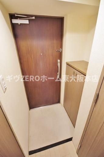ライジングコート岸里玉出駅前　仲介手数料無料の玄関
