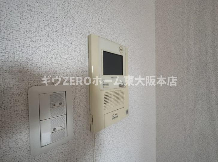 ライジングコート岸里玉出駅前　仲介手数料無料のセキュリティ