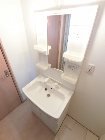 プランドールの独立洗面台