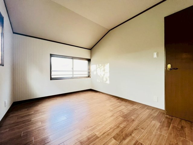 下畑町戸建の内装