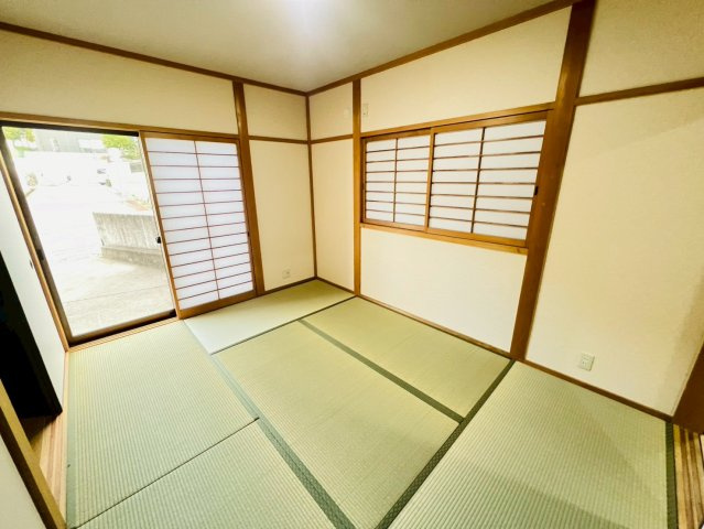 下畑町戸建の和室