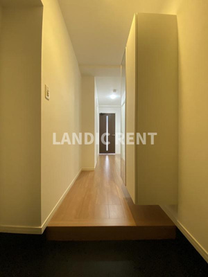 【玄関】 | ヴィル・ルーチェ