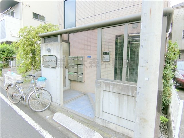 第56シンエイビルの外観