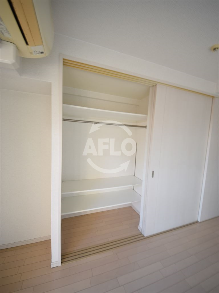 S-RESIDENCE難波Vialeの収納|S-RESIDENCE NAMBA Viale　クローゼット