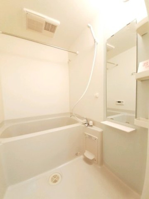 【浴室】 | ウインド・ヒルⅠ | 日々の暮らしに欠かせないお風呂です