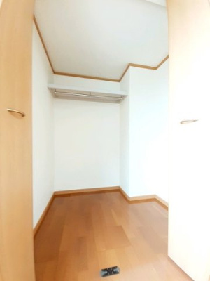 【収納】 | ウインド・ヒルⅠ | 大きなスペースがあり、収納には困りません