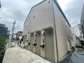 メゾン四ツ谷の外観