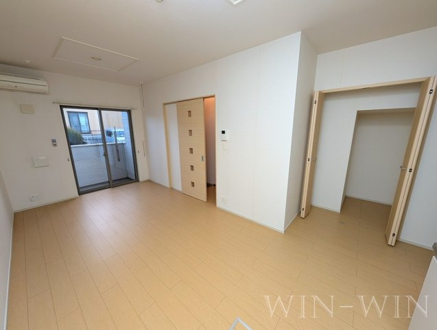 エアリー・コートの居間・リビング