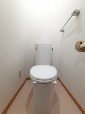 【トイレ】 | ＦＡＭＩＬＬ | トイレです