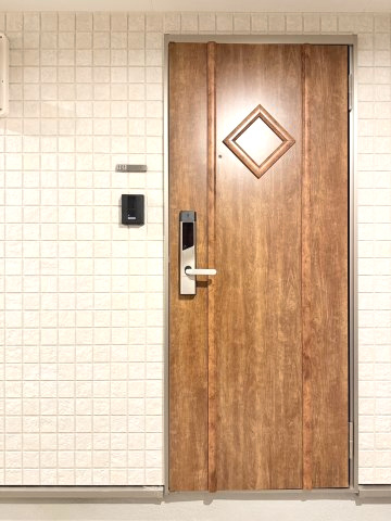 ポラリス鳥栖駅南の玄関|おしゃれな玄関入り口