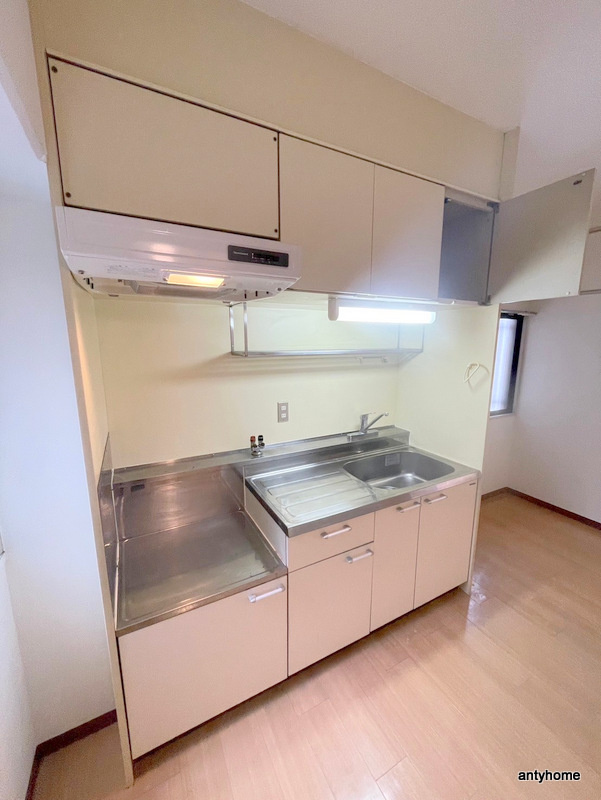 エクセルハイム川富　仲介手数料無料のキッチン