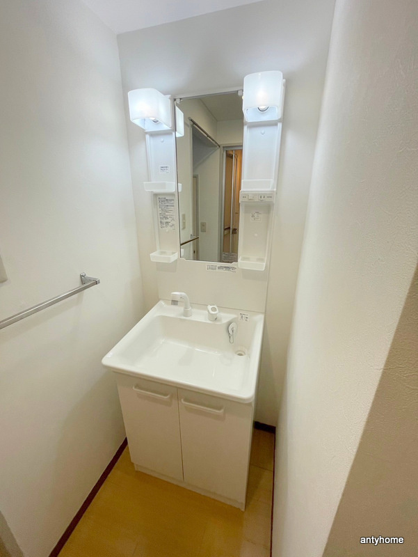 エクセルハイム川富　仲介手数料無料の洗面所