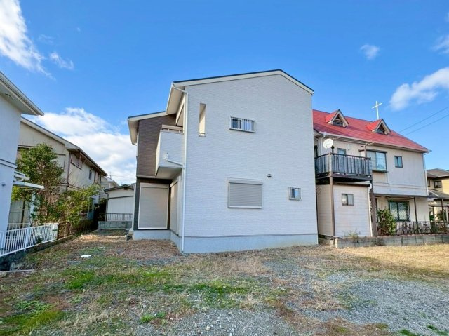草津市西草津1丁目　新築戸建ての外観