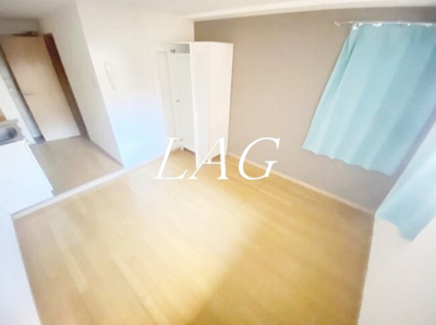 【居間・リビング】 | オーバル柏 | 洋室のお部屋です。