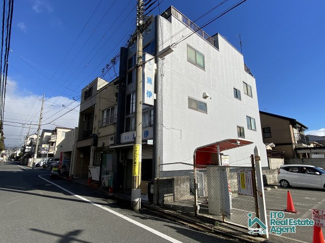 紫竹大門町 店舗の外観