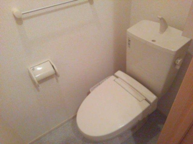 ガーデンハウスＭＵ　Ｃ棟のトイレ|落ち着いたトイレです