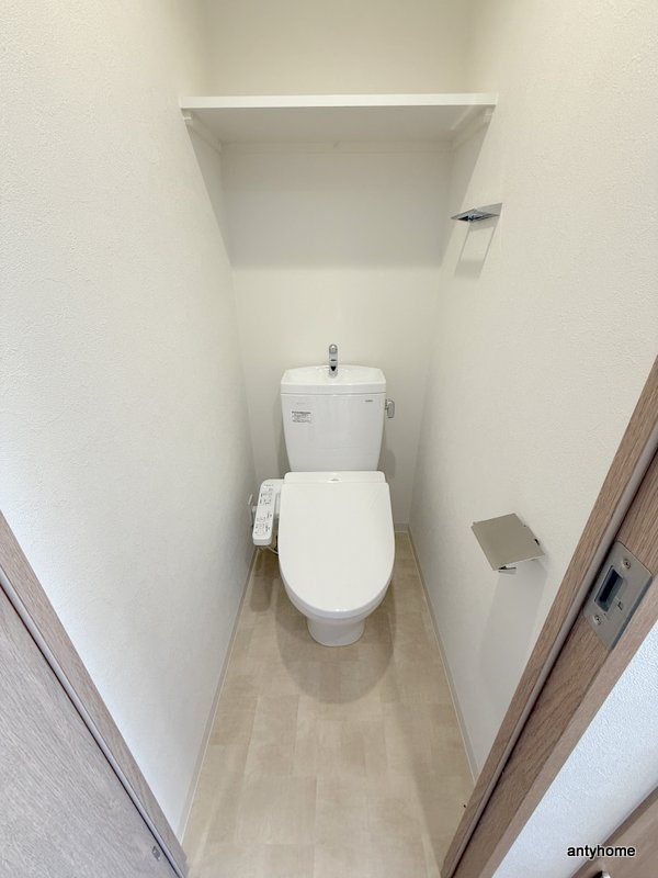 プレサンス鶴橋トレヴィエ　仲介手数料無料のトイレ