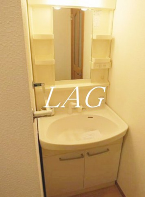 【洗面所】 | メゾン ラヴィール | 洗面台です。