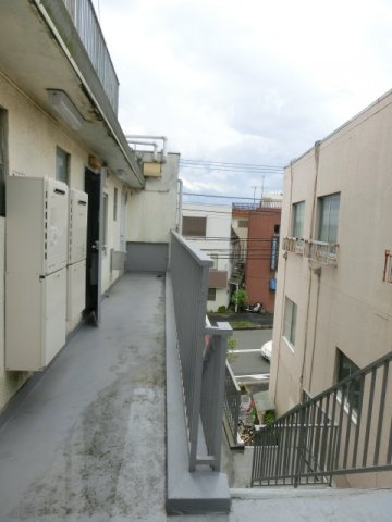 【エントランス】 | 三河マンション | エントランス部。